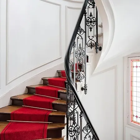 Resplendent Haussmann Design 100m2 - 2 Br