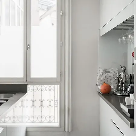 Resplendent Haussmann Design 100m2 - 2 Br شقة *
