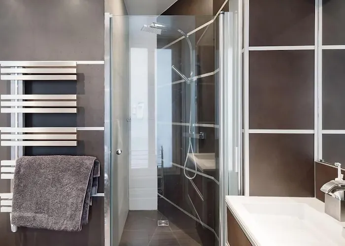 Resplendent Haussmann Design 100m2 - 2 Br דירה *