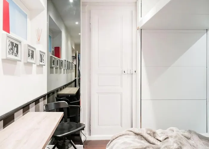Resplendent Haussmann Design 100m2 - 2 Br *
