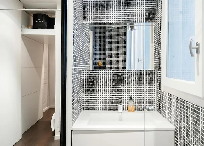 דירה Resplendent Haussmann Design 100m2 - 2 Br פריז